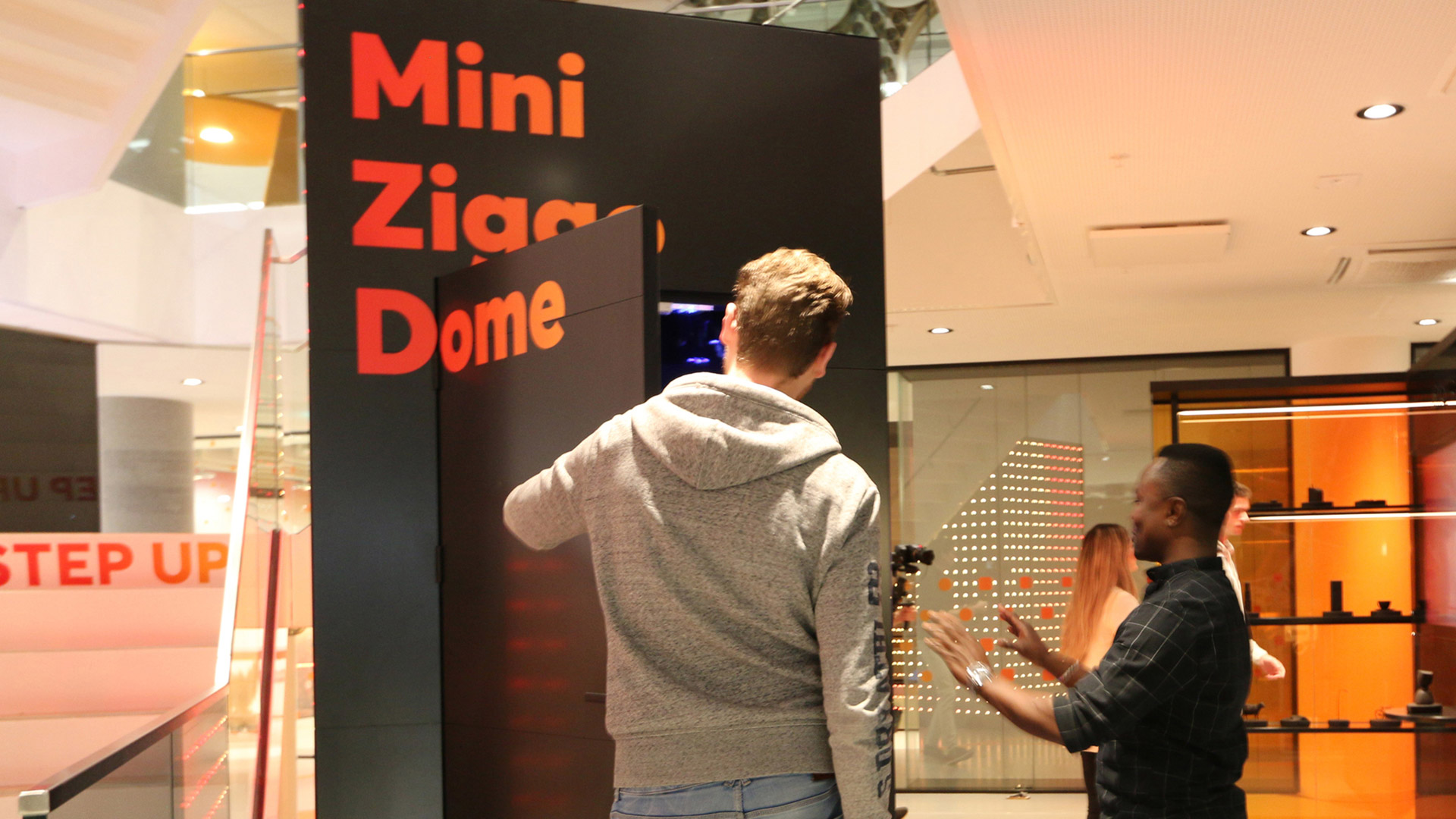 Mini Ziggo Dome studio Gagarin